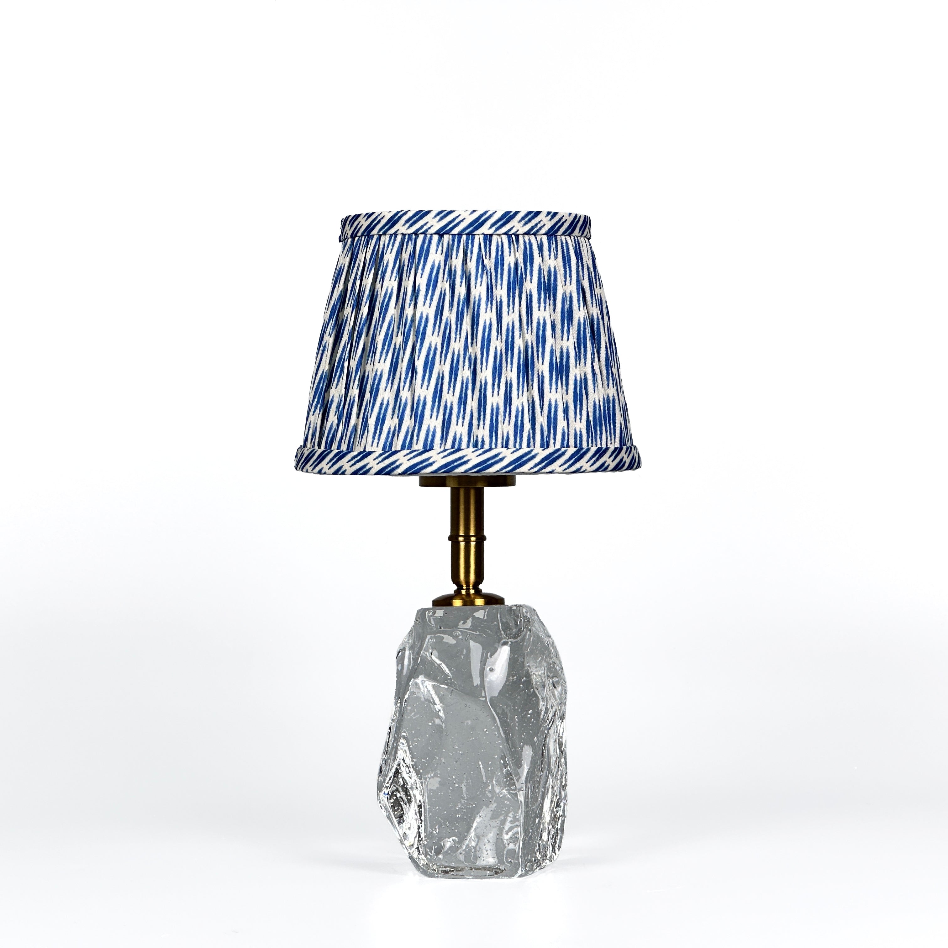 CINDERELLA RECHARGEABLE LAMP WITH VERDANT WILLOW ARTISAN SILK LAMPSHADE