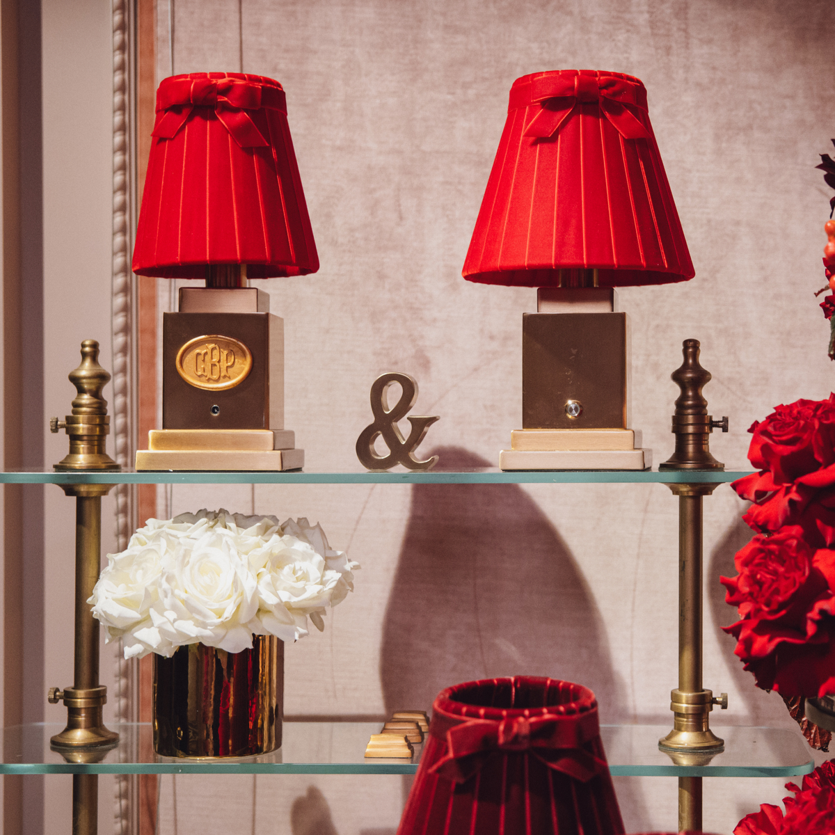OSCAR Brass Rechargeable Lamp with 5.5" Marilyn Velvet Lampshade